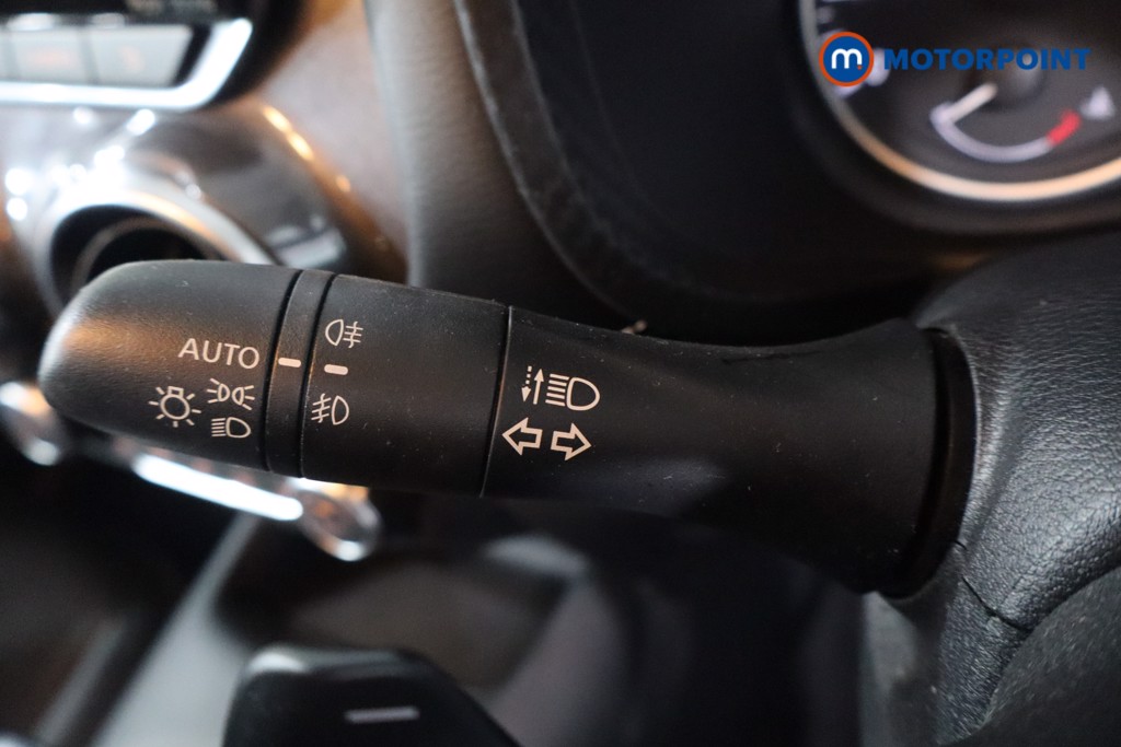 Nissan Juke Tekna Automatic Petrol SUV - Stock Number (1610492) - 14th supplementary image