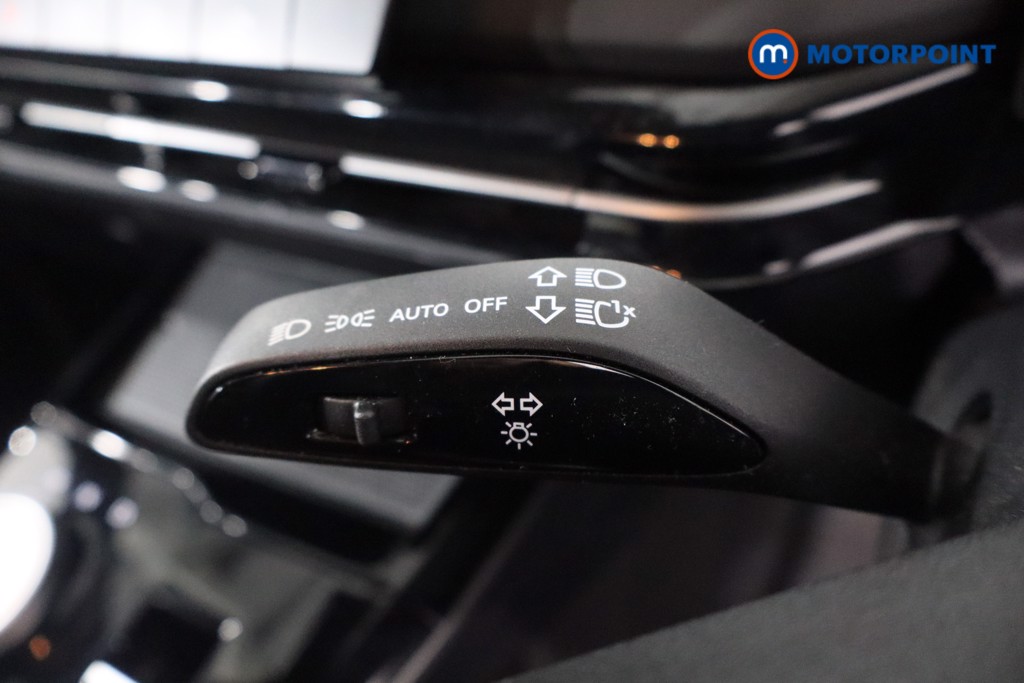 Mg Motor Uk MG4 Trophy Automatic Electric SUV - Stock Number (1611083) - 14th supplementary image