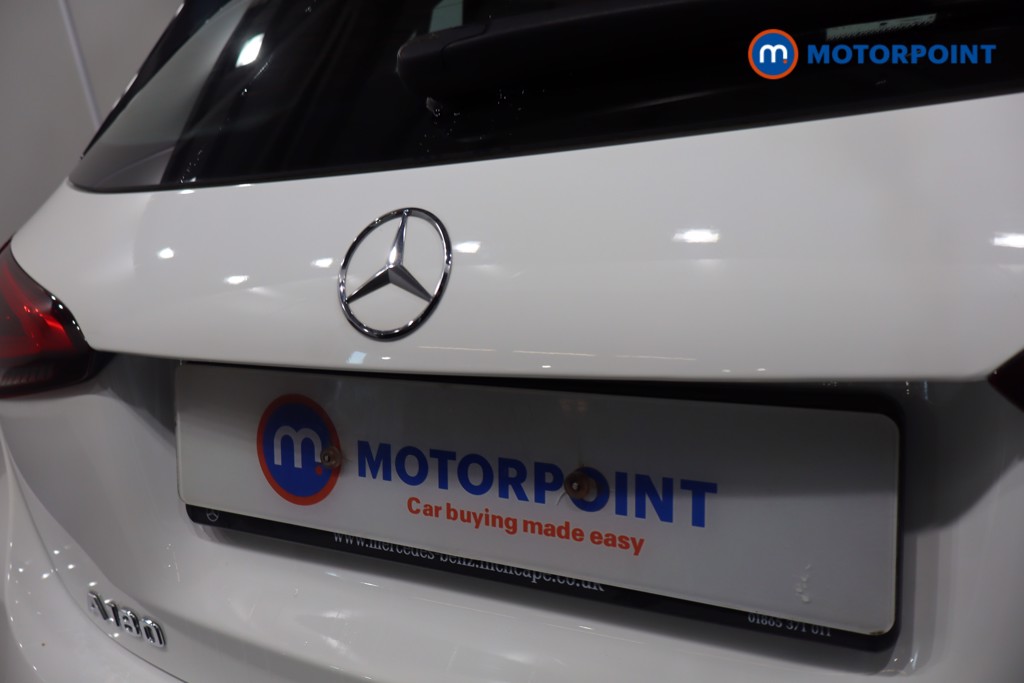 Mercedes-Benz A Class Amg Line Manual Petrol Hatchback - Stock Number (1611806) - 33rd supplementary image