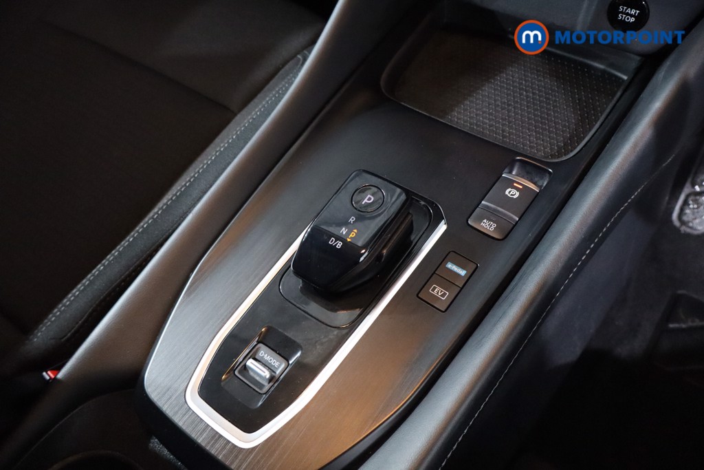 Nissan Qashqai N-Connecta Automatic Petrol-Electric Hybrid SUV - Stock Number (1612064) - 19th supplementary image