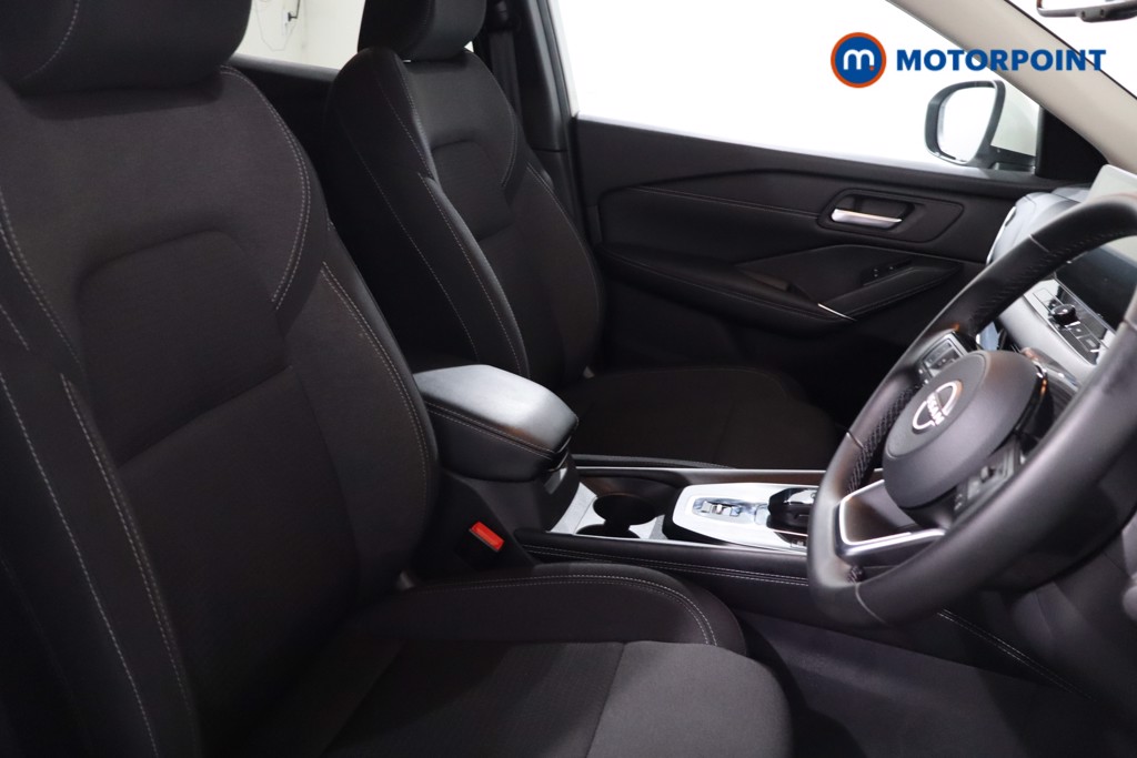 Nissan Qashqai N-Connecta Automatic Petrol-Electric Hybrid SUV - Stock Number (1612064) - 22nd supplementary image