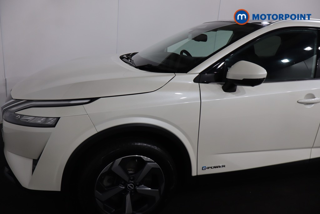Nissan Qashqai N-Connecta Automatic Petrol-Electric Hybrid SUV - Stock Number (1612064) - 28th supplementary image