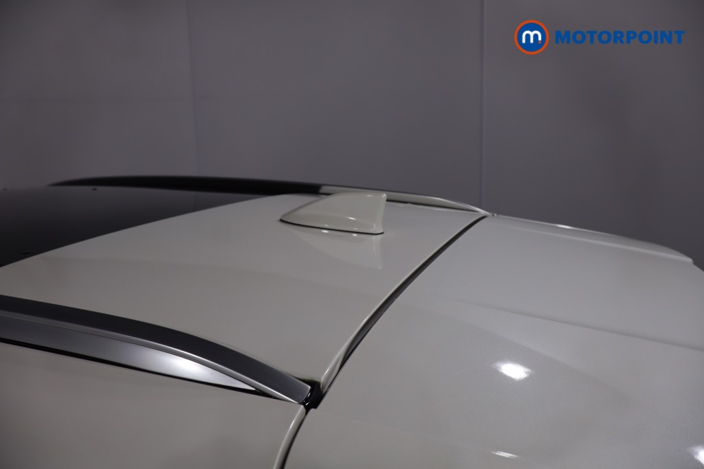 Nissan Qashqai N-Connecta Automatic Petrol-Electric Hybrid SUV - Stock Number (1612064) - 34th supplementary image