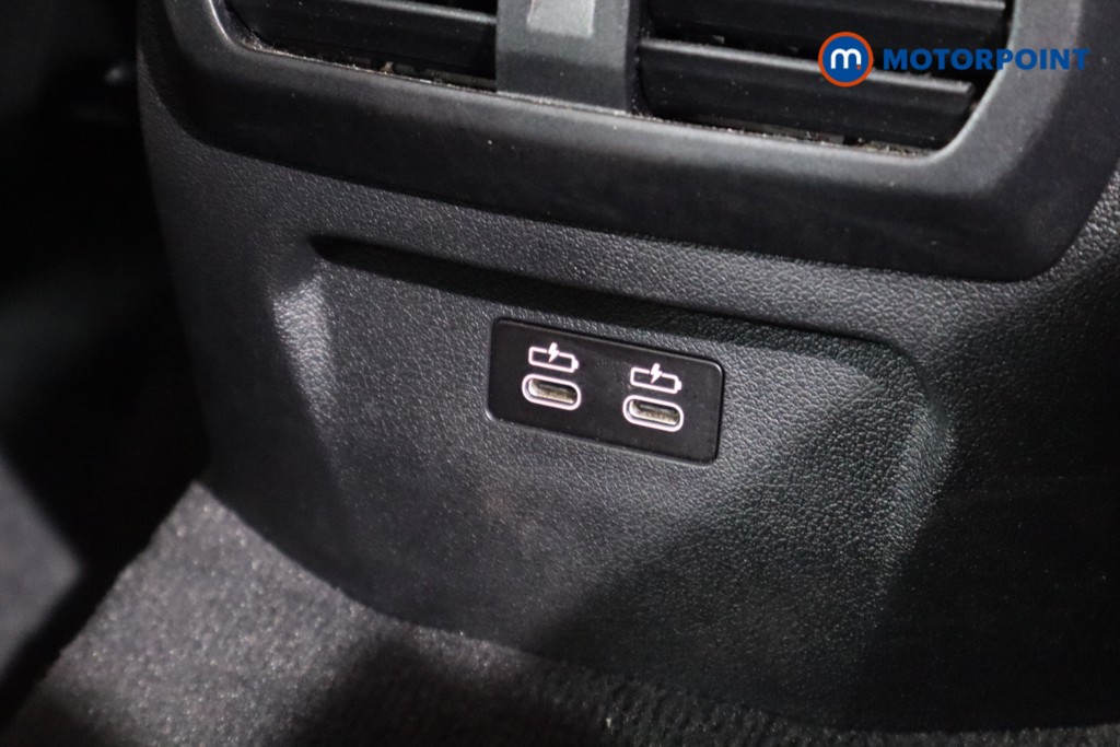 BMW 2 Series Sport Automatic Petrol Saloon - Stock Number (1602528) - 13th supplementary image