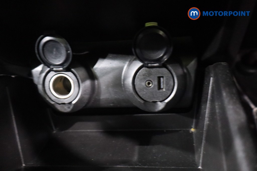 Suzuki Swift Attitude Manual Petrol Hatchback - Stock Number (1605167) - 16th supplementary image