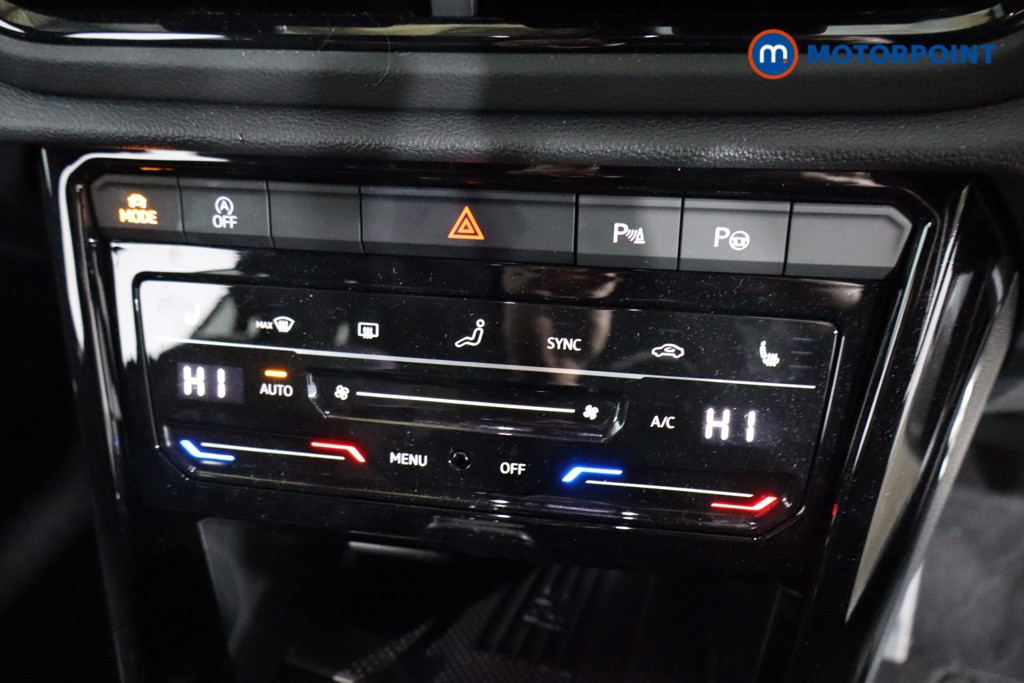Volkswagen T-Roc Black Edition Automatic Petrol SUV - Stock Number (1609440) - 11th supplementary image