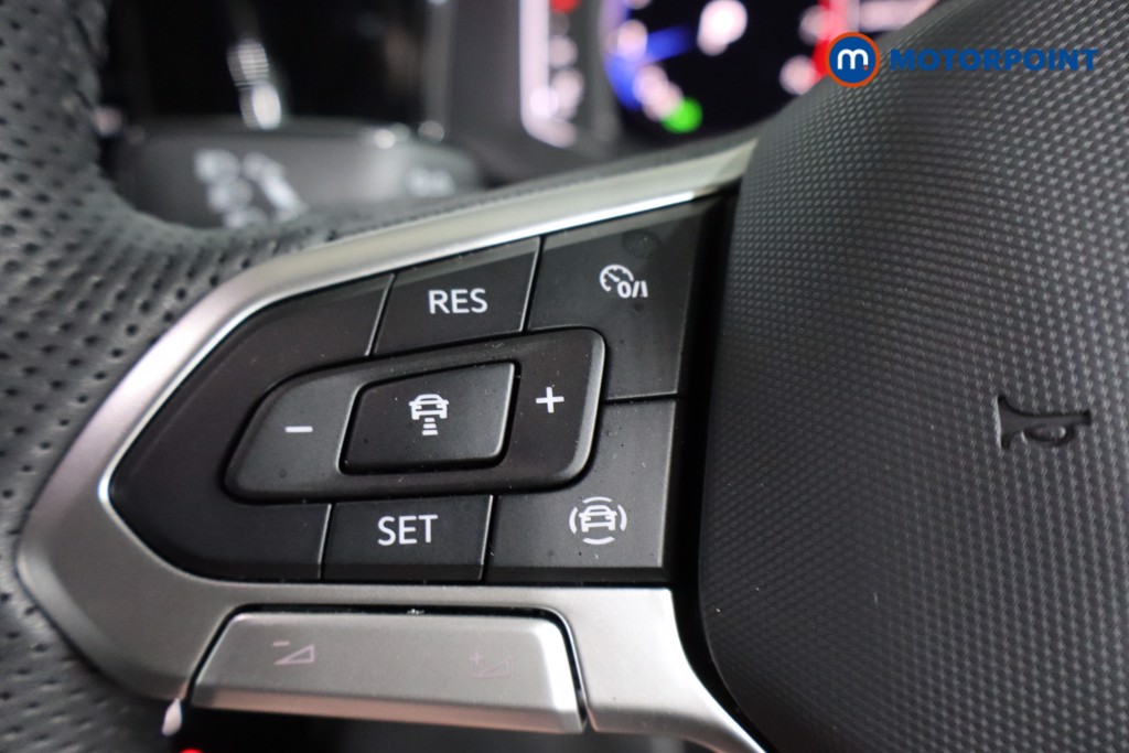 Volkswagen T-Roc Black Edition Automatic Petrol SUV - Stock Number (1609440) - 13th supplementary image