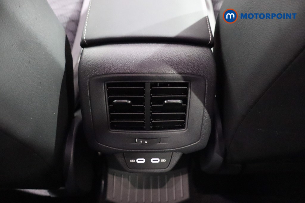 Volkswagen T-Roc Black Edition Automatic Petrol SUV - Stock Number (1609440) - 22nd supplementary image