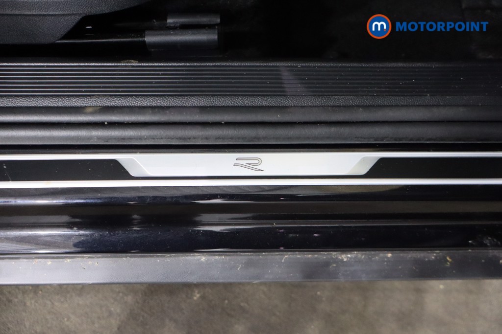 Volkswagen T-Roc Black Edition Automatic Petrol SUV - Stock Number (1609443) - 19th supplementary image