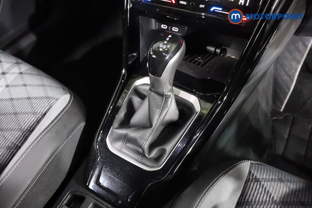 Volkswagen T-Roc Black Edition Automatic Petrol SUV - Stock Number (1609445) - 12th supplementary image