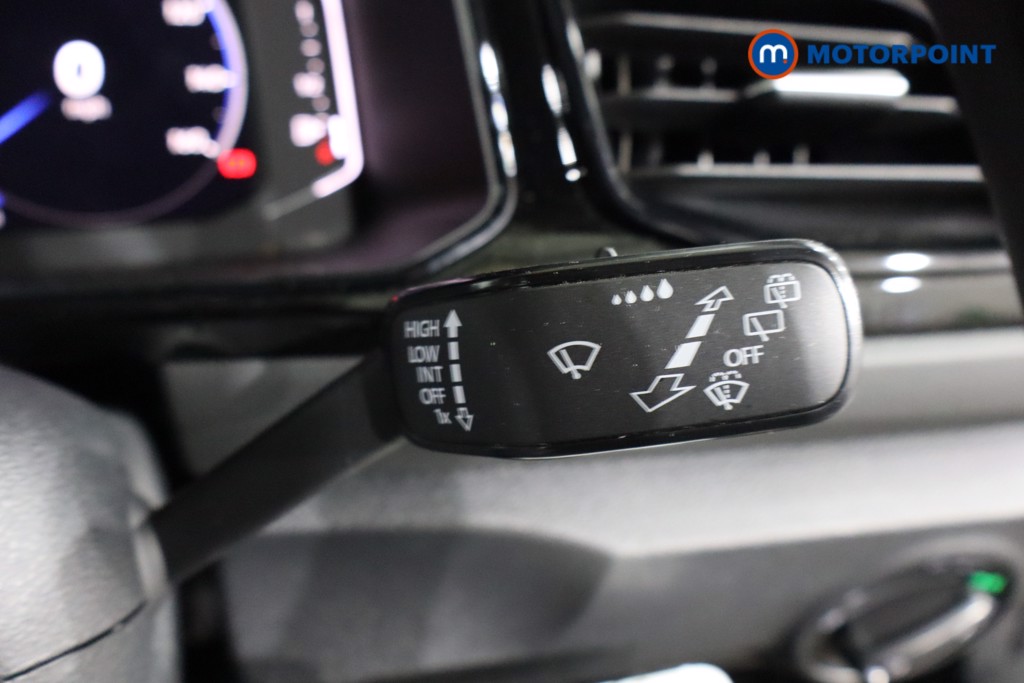 Volkswagen T-Roc Black Edition Automatic Petrol SUV - Stock Number (1609445) - 16th supplementary image