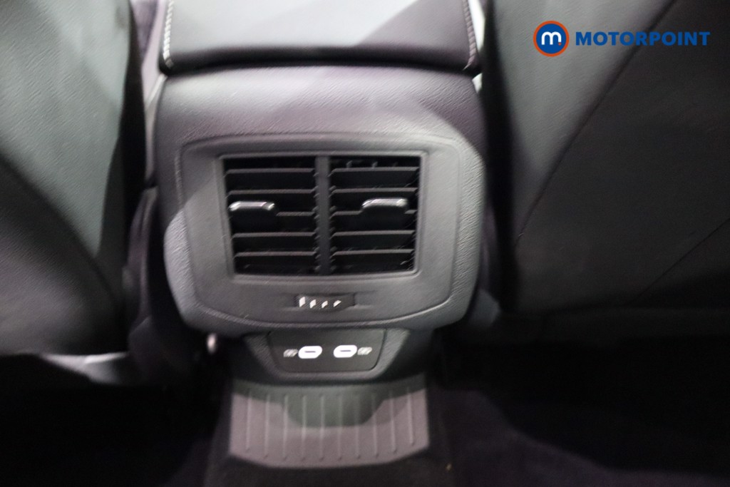 Volkswagen T-Roc Black Edition Automatic Petrol SUV - Stock Number (1609445) - 22nd supplementary image