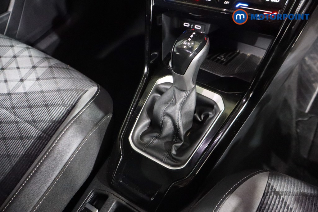 Volkswagen T-Roc Black Edition Automatic Petrol SUV - Stock Number (1611163) - 12th supplementary image