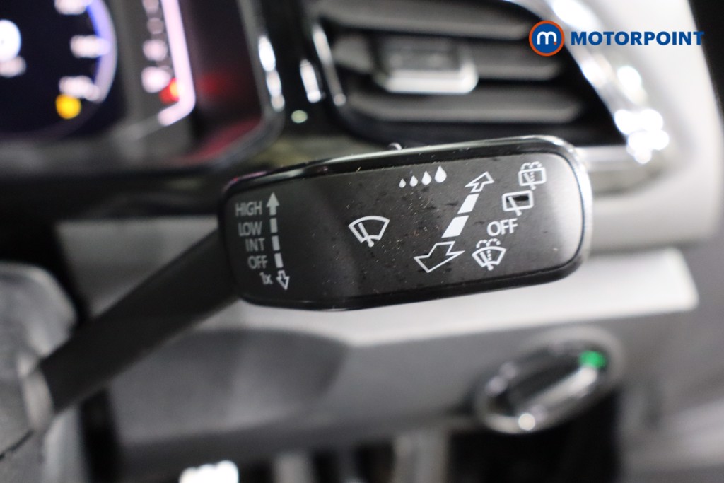 Volkswagen T-Roc Black Edition Automatic Petrol SUV - Stock Number (1611163) - 16th supplementary image