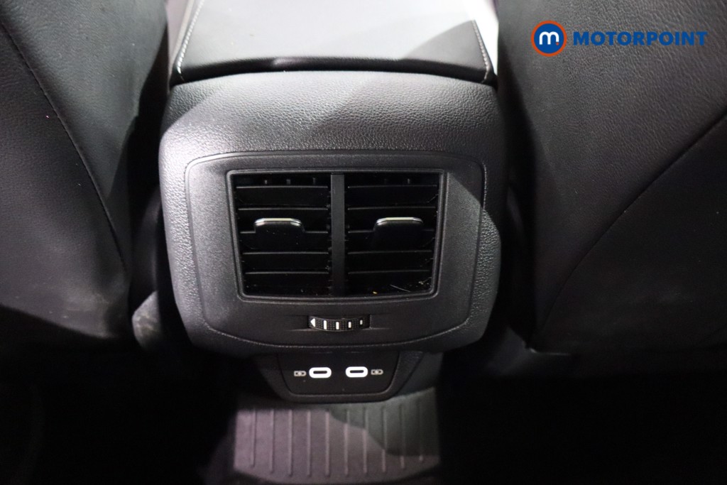 Volkswagen T-Roc Black Edition Automatic Petrol SUV - Stock Number (1611163) - 22nd supplementary image