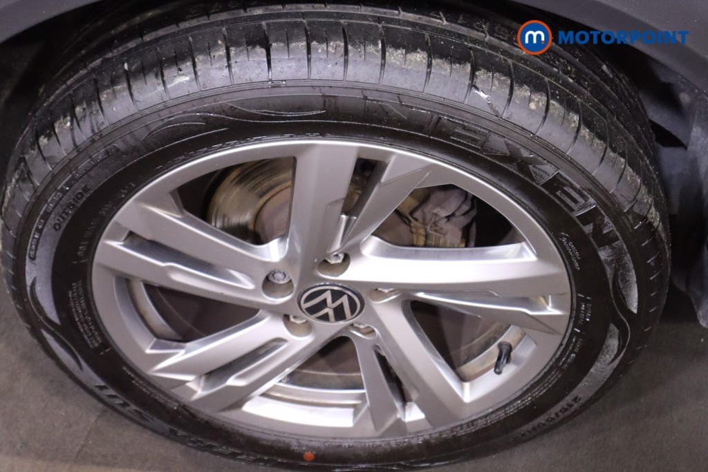 Volkswagen T-Roc R-Line Automatic Diesel SUV - Stock Number (1590939) - 12th supplementary image