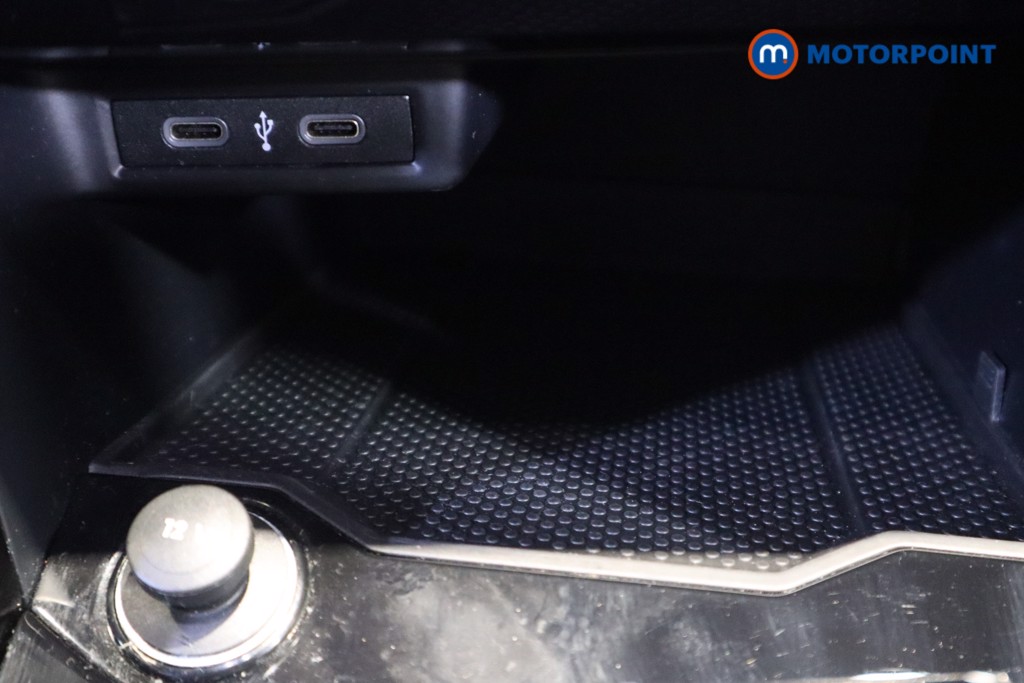 Volkswagen T-Roc R-Line Automatic Diesel SUV - Stock Number (1590939) - 21st supplementary image