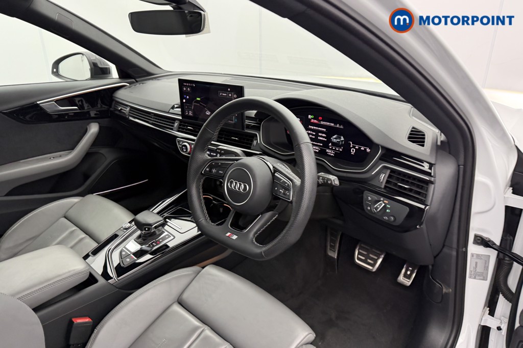 Audi A4 Black Edition Automatic Petrol Estate - Stock Number (1591872) - 4th supplementary image