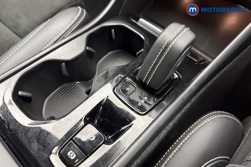 Volvo Xc40 R Design Automatic Petrol SUV - Stock Number (1594009) - 4th supplementary image