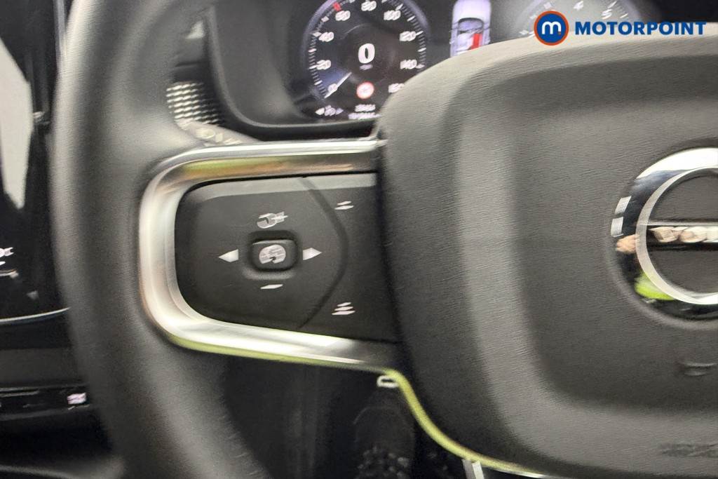 Volvo Xc40 R Design Automatic Petrol SUV - Stock Number (1594009) - 6th supplementary image