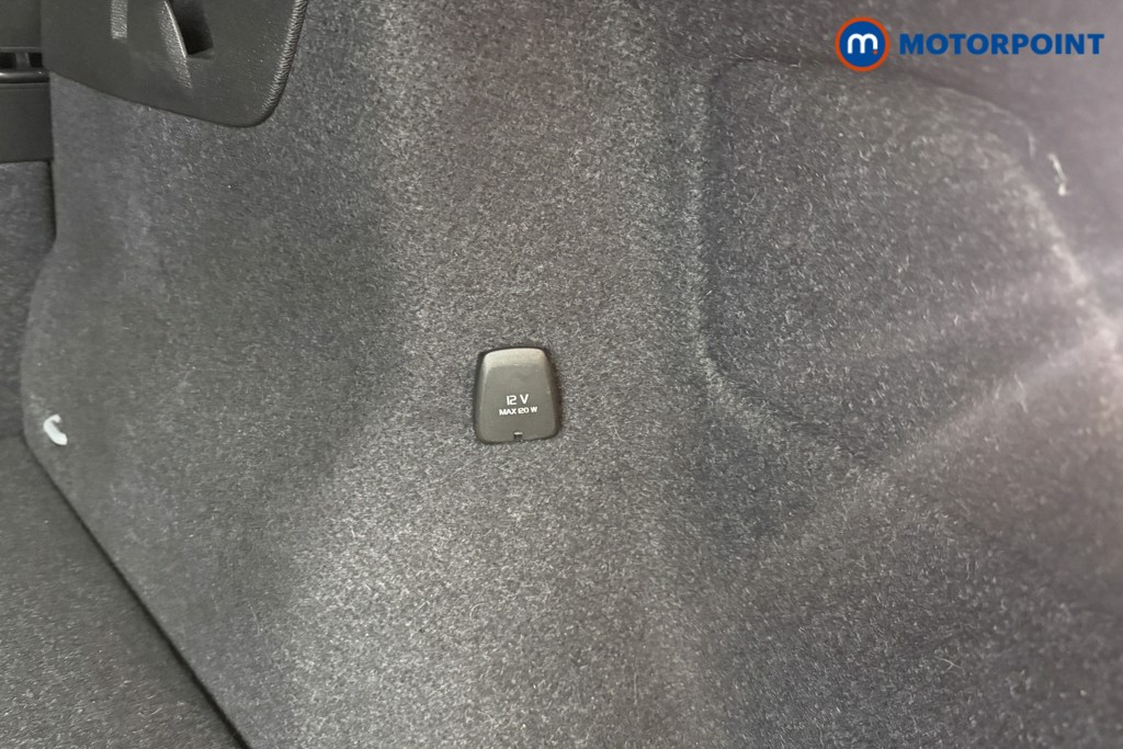 Volvo Xc40 R Design Automatic Petrol SUV - Stock Number (1594009) - 15th supplementary image