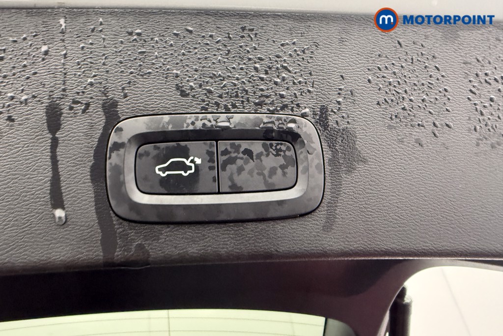 Volvo Xc40 R Design Automatic Petrol SUV - Stock Number (1594009) - 16th supplementary image