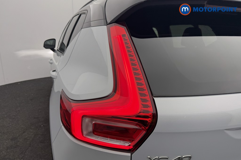 Volvo Xc40 R Design Automatic Petrol SUV - Stock Number (1594009) - 19th supplementary image