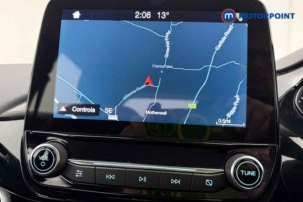 Ford Fiesta Zetec Manual Petrol Hatchback - Stock Number (1595655) - 2nd supplementary image