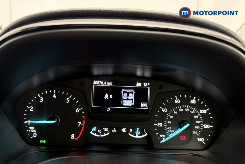 Ford Fiesta Zetec Manual Petrol Hatchback - Stock Number (1595655) - 5th supplementary image