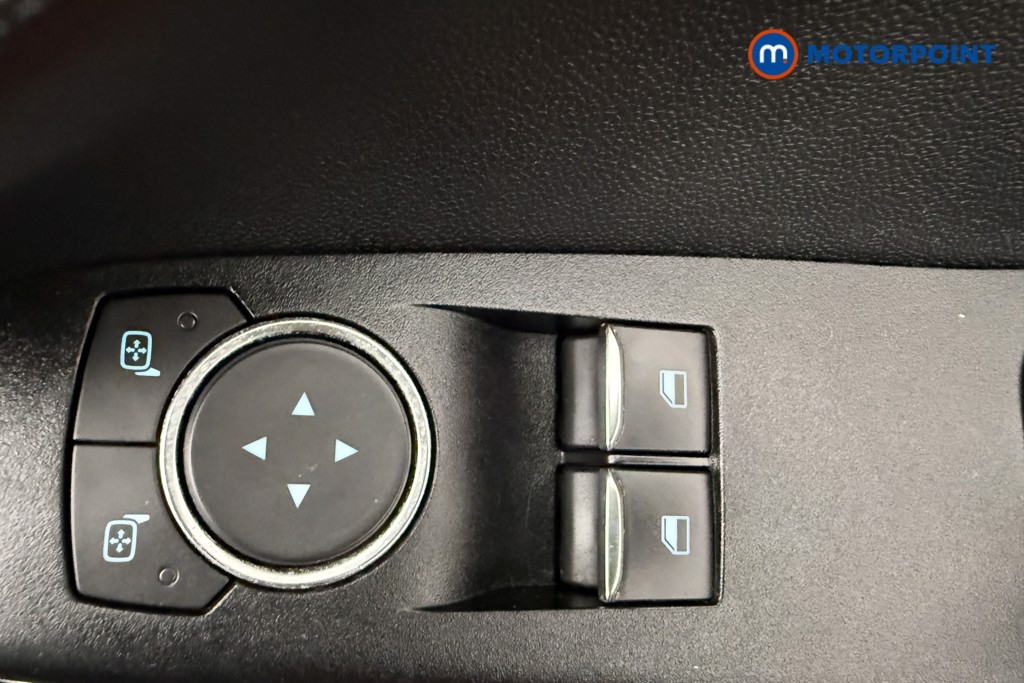 Ford Fiesta Zetec Manual Petrol Hatchback - Stock Number (1595655) - 18th supplementary image