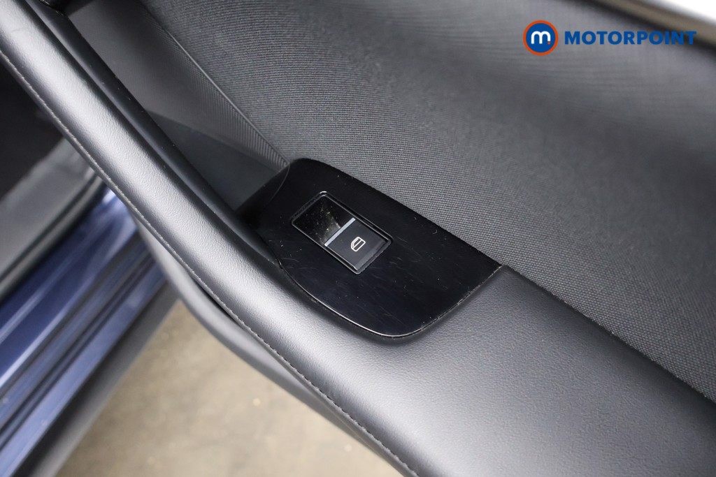 Mazda 3 Sport Lux Automatic Petrol Hatchback - Stock Number (1596565) - 29th supplementary image