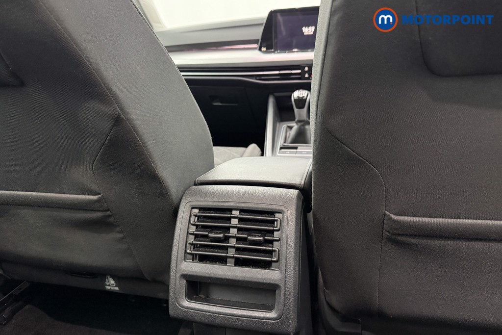 Volkswagen Golf Life Manual Petrol Hatchback - Stock Number (1602192) - 23rd supplementary image