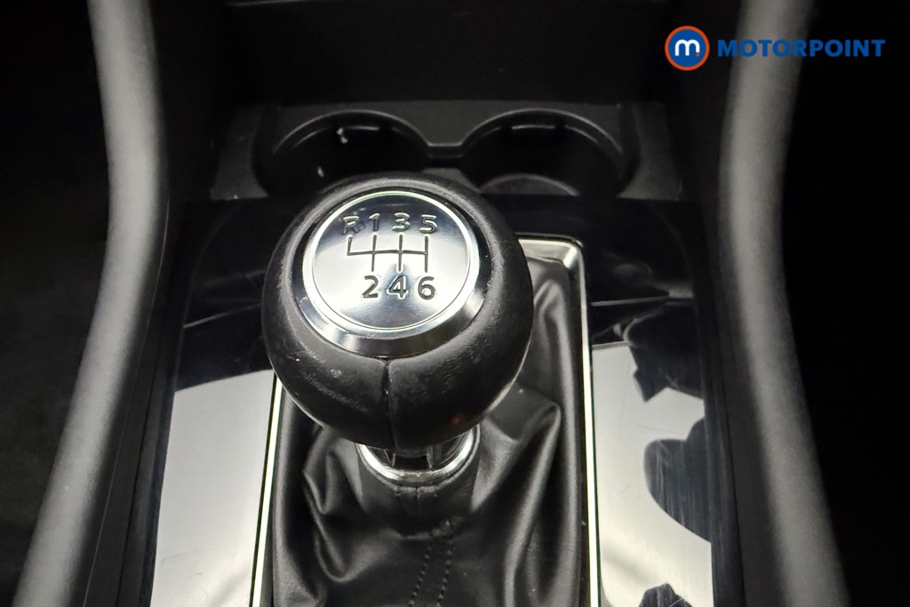 Mazda 3 Se-L Lux Manual Petrol Saloon - Stock Number (1603798) - 7th supplementary image