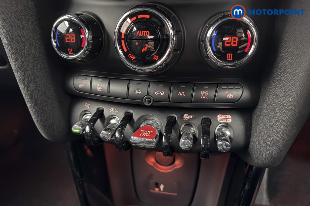 Mini Hatchback Cooper Exclusive Automatic Petrol Hatchback - Stock Number (1604479) - 12th supplementary image