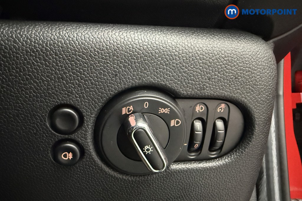 Mini Hatchback Cooper Exclusive Automatic Petrol Hatchback - Stock Number (1604479) - 18th supplementary image