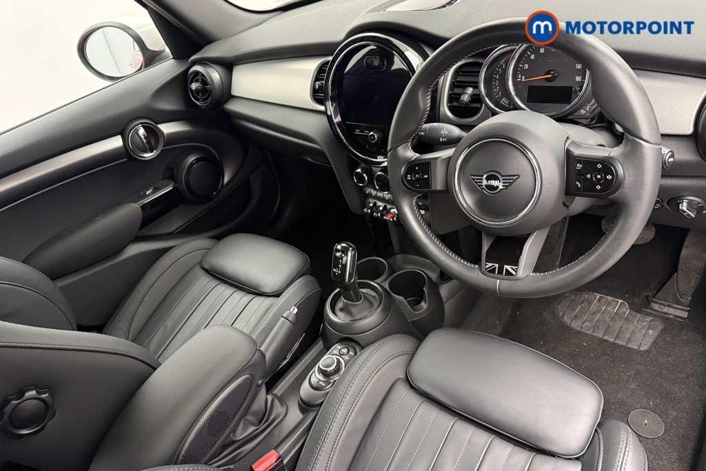 Mini Hatchback Cooper Exclusive Automatic Petrol Hatchback - Stock Number (1604479) - 1st supplementary image
