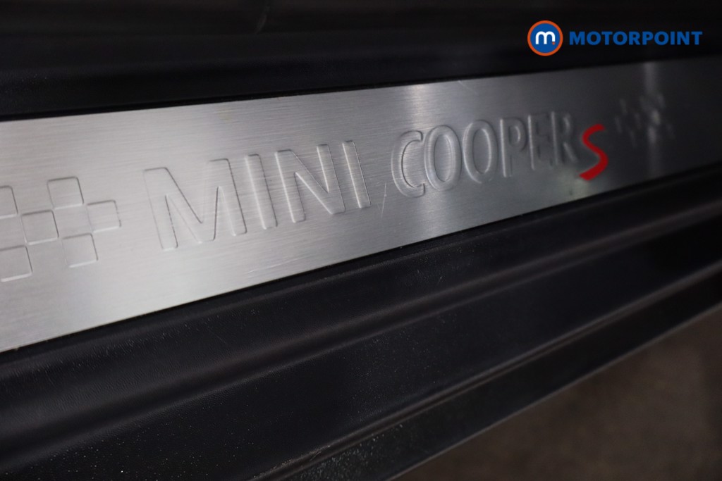Mini Hatchback Cooper S Classic Automatic Petrol Hatchback - Stock Number (1604729) - 23rd supplementary image
