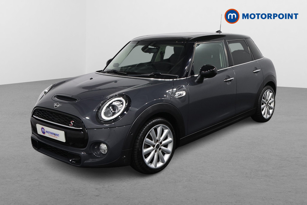 Mini Hatchback Cooper S Classic Automatic Petrol Hatchback - Stock Number (1604729) - Passenger side front corner