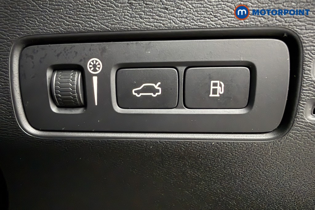 Volvo Xc40 Inscription Automatic Petrol Plug-In Hybrid SUV - Stock Number (1604948) - 16th supplementary image