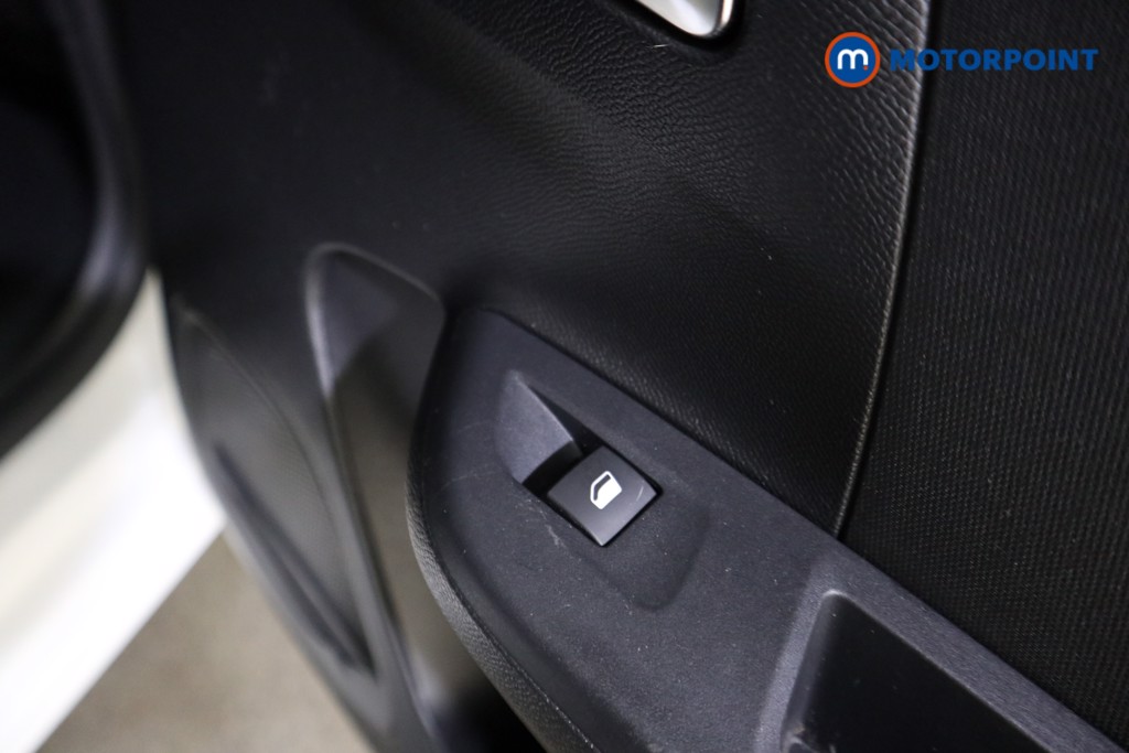 Vauxhall Corsa Sri Nav Premium Manual Petrol Hatchback - Stock Number (1605398) - 16th supplementary image