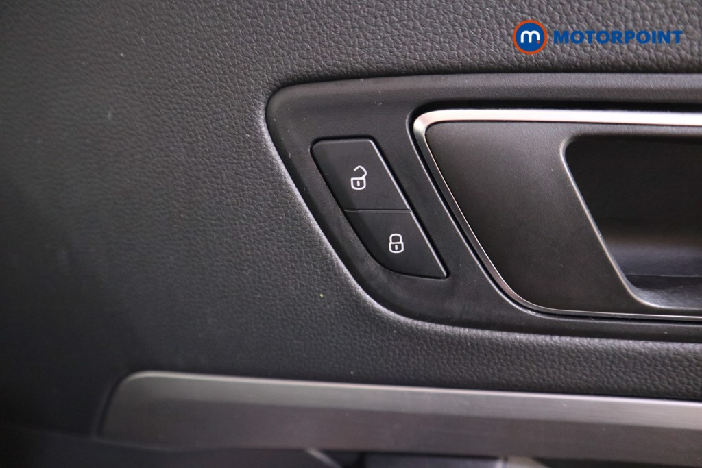 Seat Ateca Fr Sport Automatic Petrol SUV - Stock Number (1605456) - 12th supplementary image