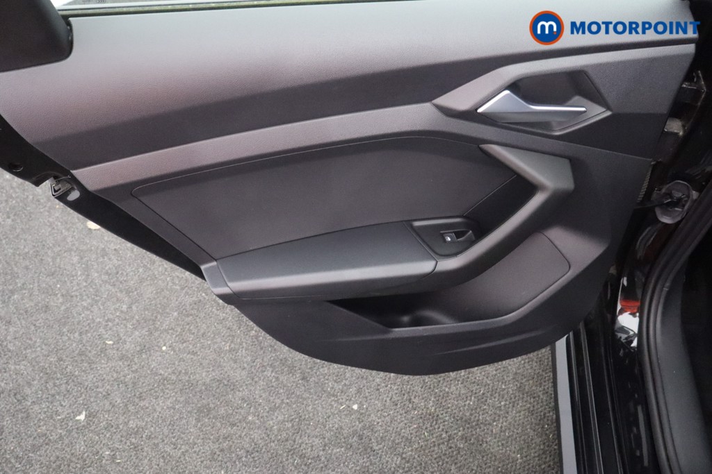 Audi A1 S Line Manual Petrol Hatchback - Stock Number (1606219) - 20th supplementary image