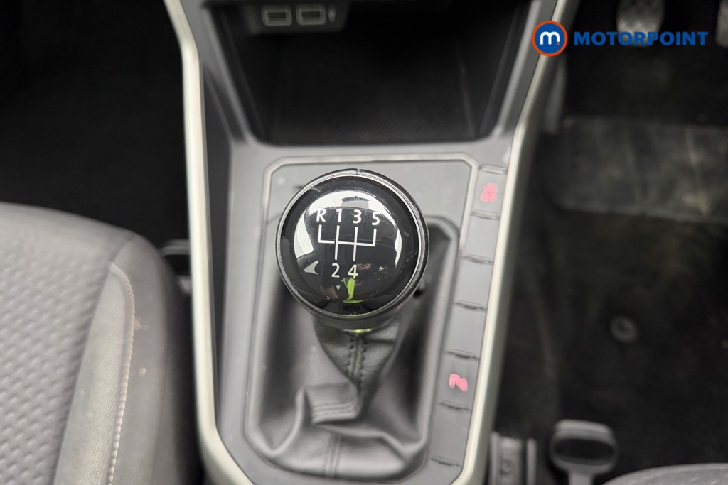 Volkswagen Polo Match Manual Petrol Hatchback - Stock Number (1606928) - 13th supplementary image