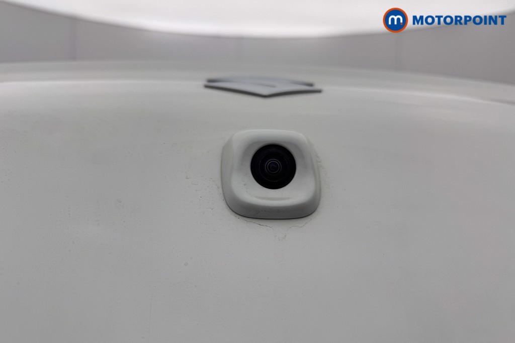 Suzuki Swift Motion Automatic Petrol Hatchback - Stock Number (1607406) - 18th supplementary image