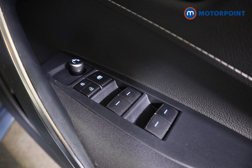 Toyota Corolla Icon Automatic Petrol-Electric Hybrid Hatchback - Stock Number (1607464) - 13th supplementary image