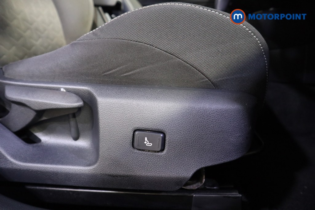 Toyota Corolla Icon Automatic Petrol-Electric Hybrid Hatchback - Stock Number (1607464) - 14th supplementary image