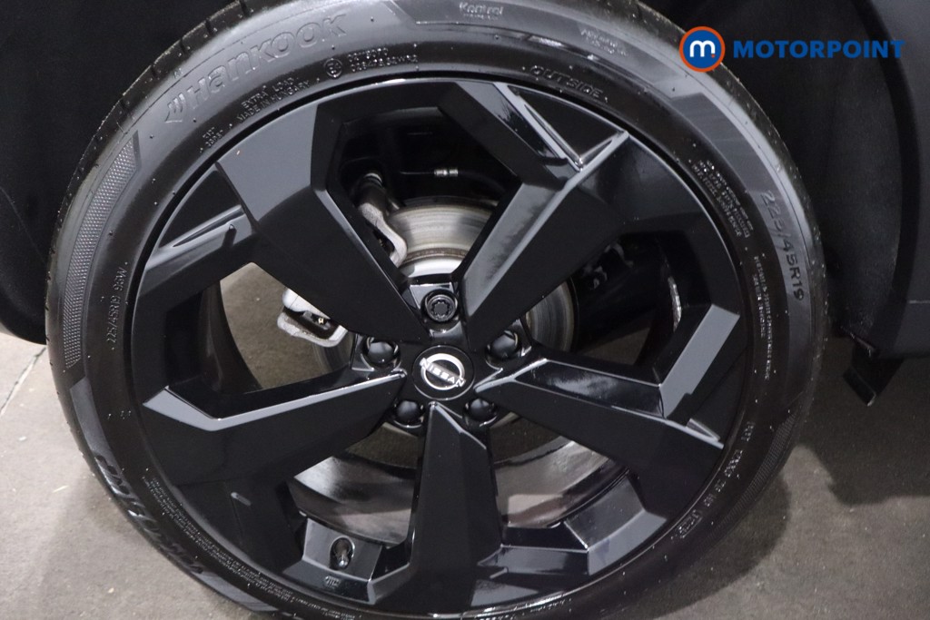 Nissan Juke Tekna Automatic Petrol SUV - Stock Number (1607605) - 9th supplementary image