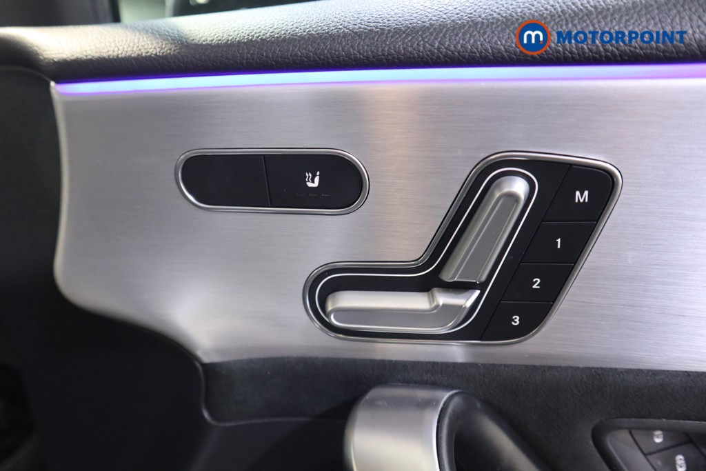 Mercedes-Benz A Class Amg Line Automatic Diesel Hatchback - Stock Number (1607643) - 11th supplementary image