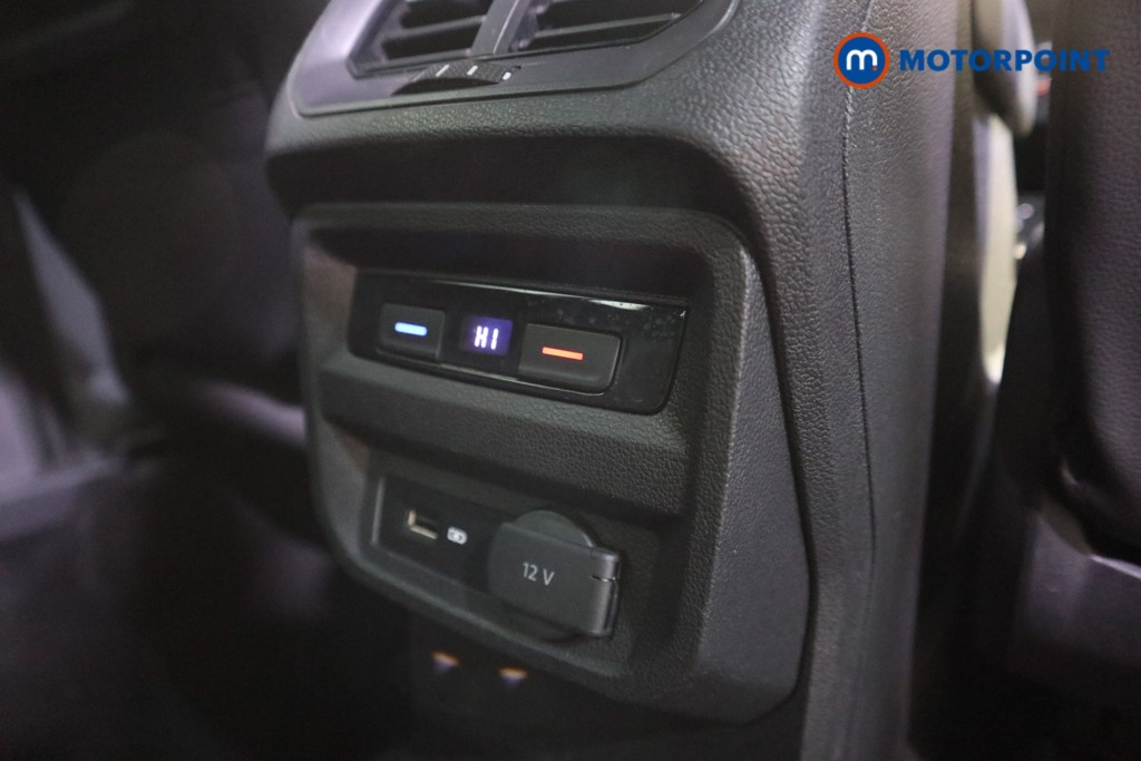 Volkswagen Tiguan R-Line Tech Automatic Petrol SUV - Stock Number (1607660) - 18th supplementary image