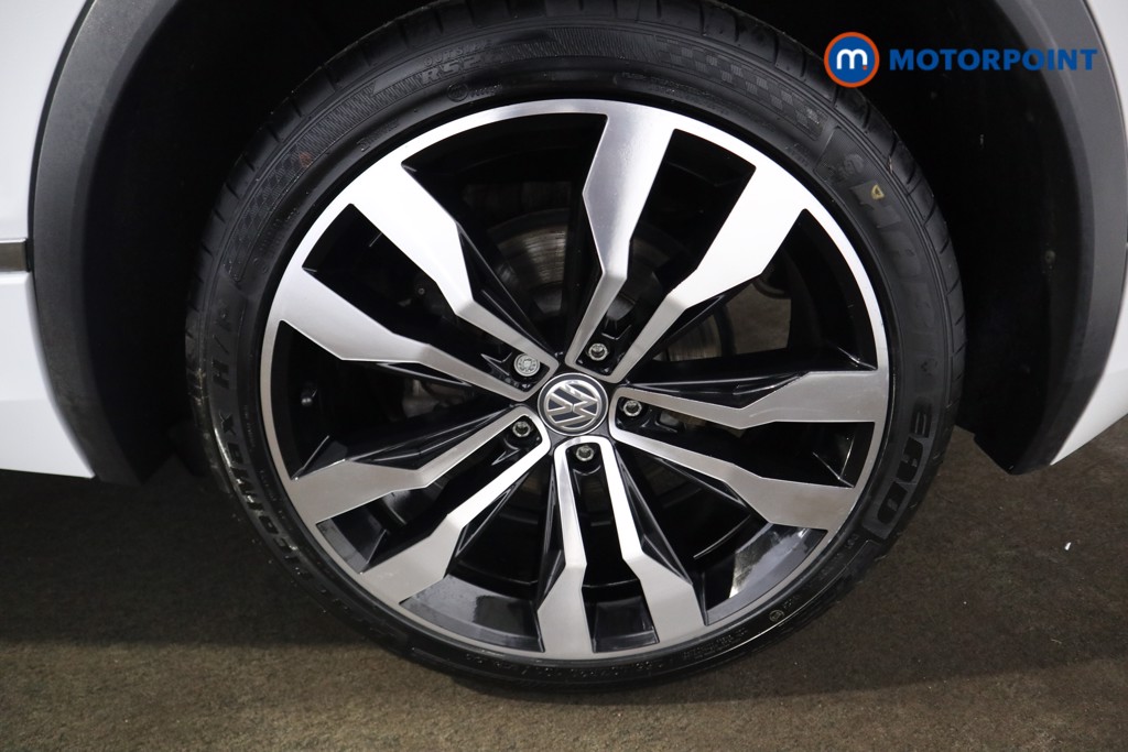 Volkswagen Tiguan R-Line Tech Automatic Petrol SUV - Stock Number (1607660) - 25th supplementary image